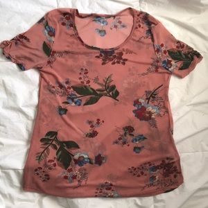 Size S, short sleeve floral t-shirt
